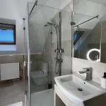 Szara Tuz Przy Wyciagu Na Szrenice Oda ve Kahvaltı 3*