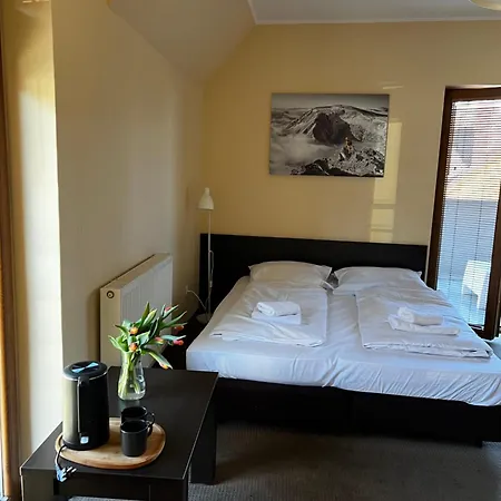 Szara Tuz Przy Wyciagu Na Szrenice Bed & Breakfast Szklarska Poręba