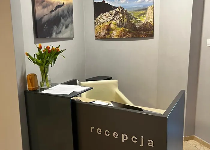 Szara Tuz Przy Wyciagu Na Szrenice