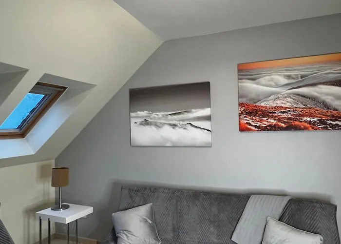 Szara Tuz Przy Wyciagu Na Szrenice 3* Szklarska Poreba