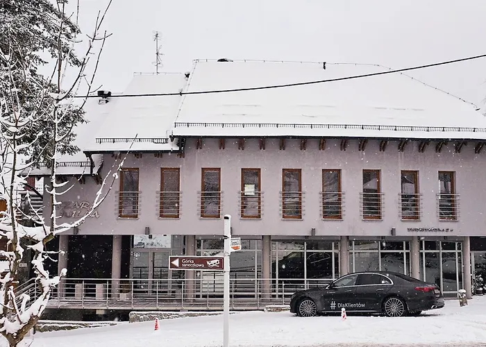 Szara Tuz Przy Wyciagu Na Szrenice