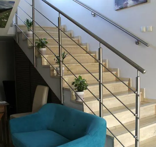 Szara Tuz Przy Wyciagu Na Szrenice