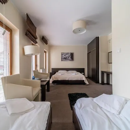 Szara Tuz Przy Wyciagu Na Szrenice 3* Schreiberhau