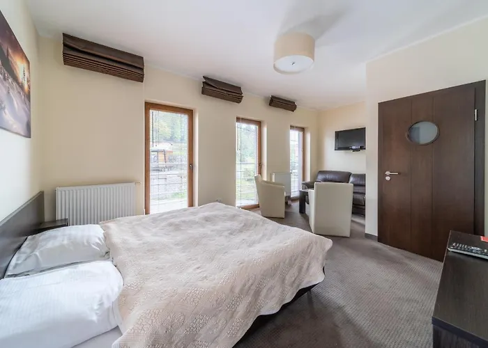 Szara Tuz Przy Wyciagu Na Szrenice Bed & Breakfast