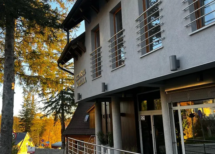 Bed & Breakfast Szara Tuz Przy Wyciagu Na Szrenice 3*