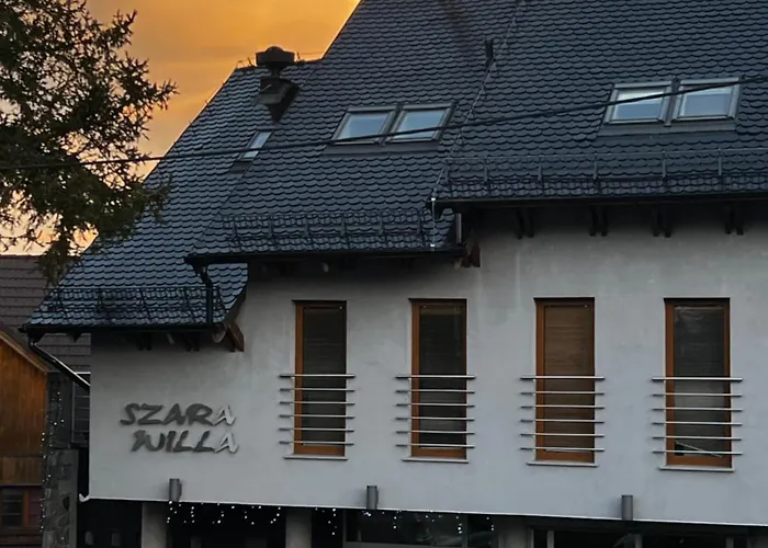 Szara Tuz Przy Wyciagu Na Szrenice Bed & Breakfast Szklarska Poreba